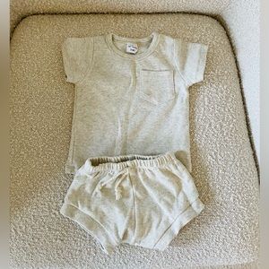 Little One Shop Pocket Set in Oatmeal/Beige 6-9 mo